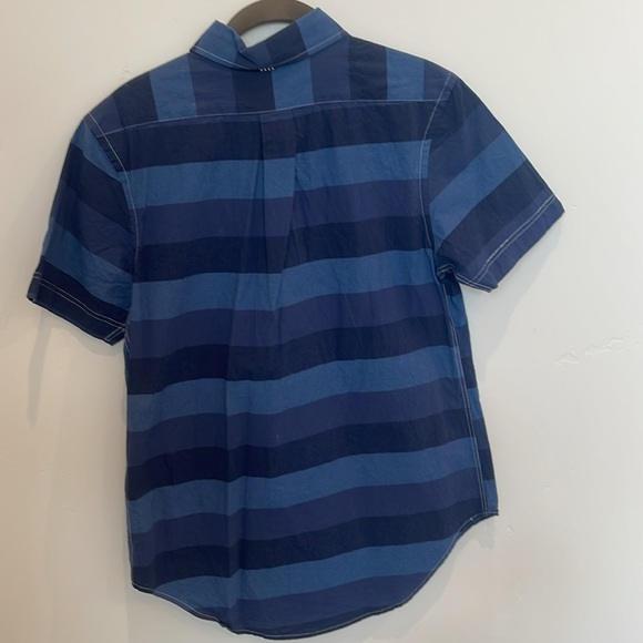 Mark McNairy Men’s Size Small Blue Striped Short Sleeve Cotton Button Up Shirt - Picture 5 of 5